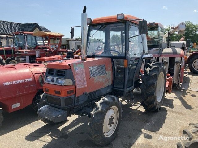 трактор колесный Kubota